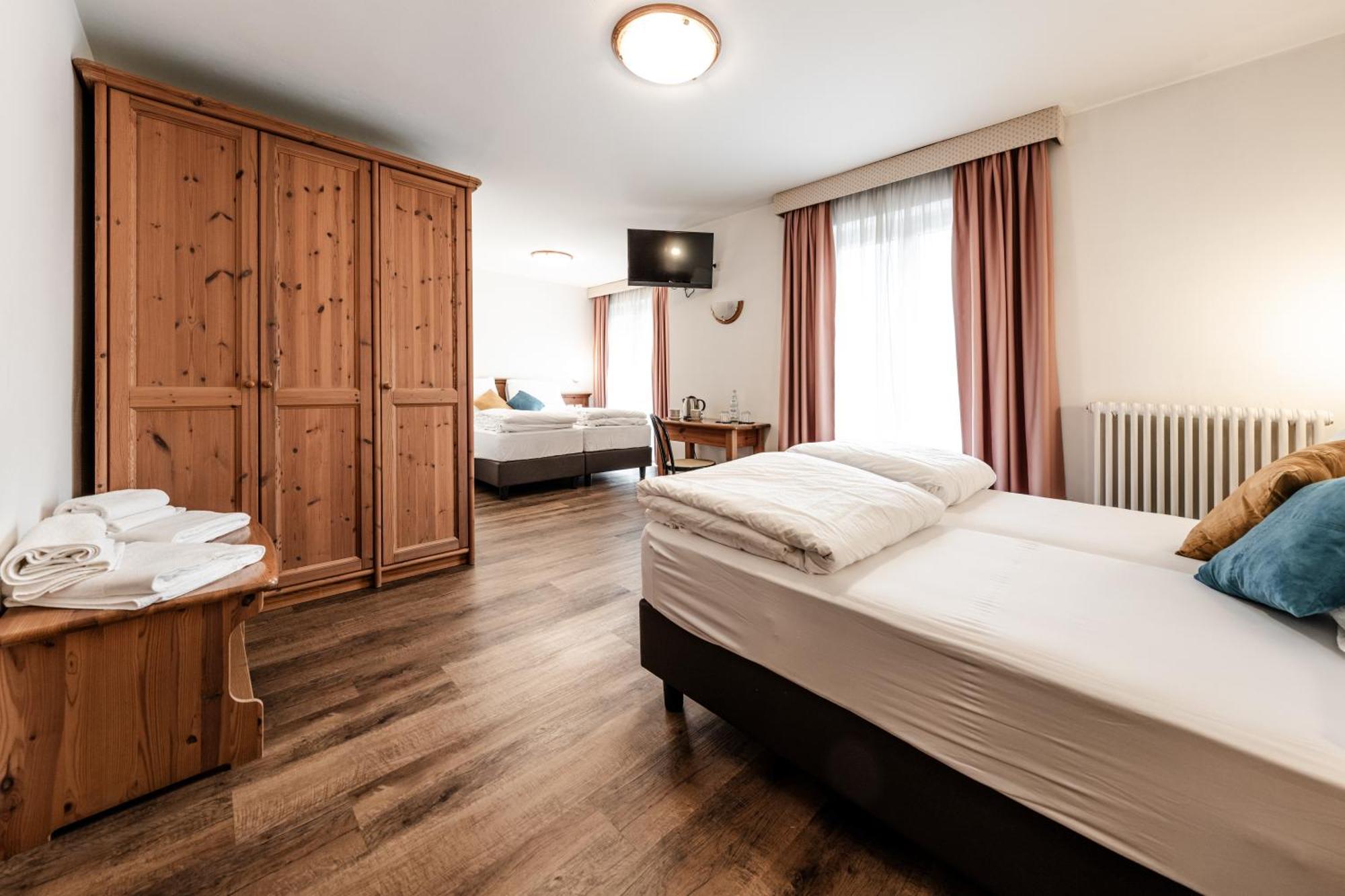 Hotel La Noria คอมเมซซาดูรา ภายนอก รูปภาพ