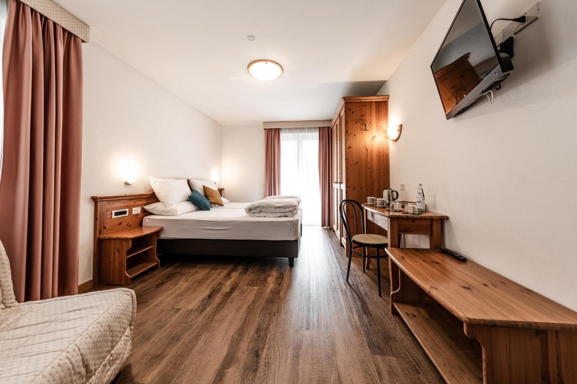 Hotel La Noria คอมเมซซาดูรา ภายนอก รูปภาพ