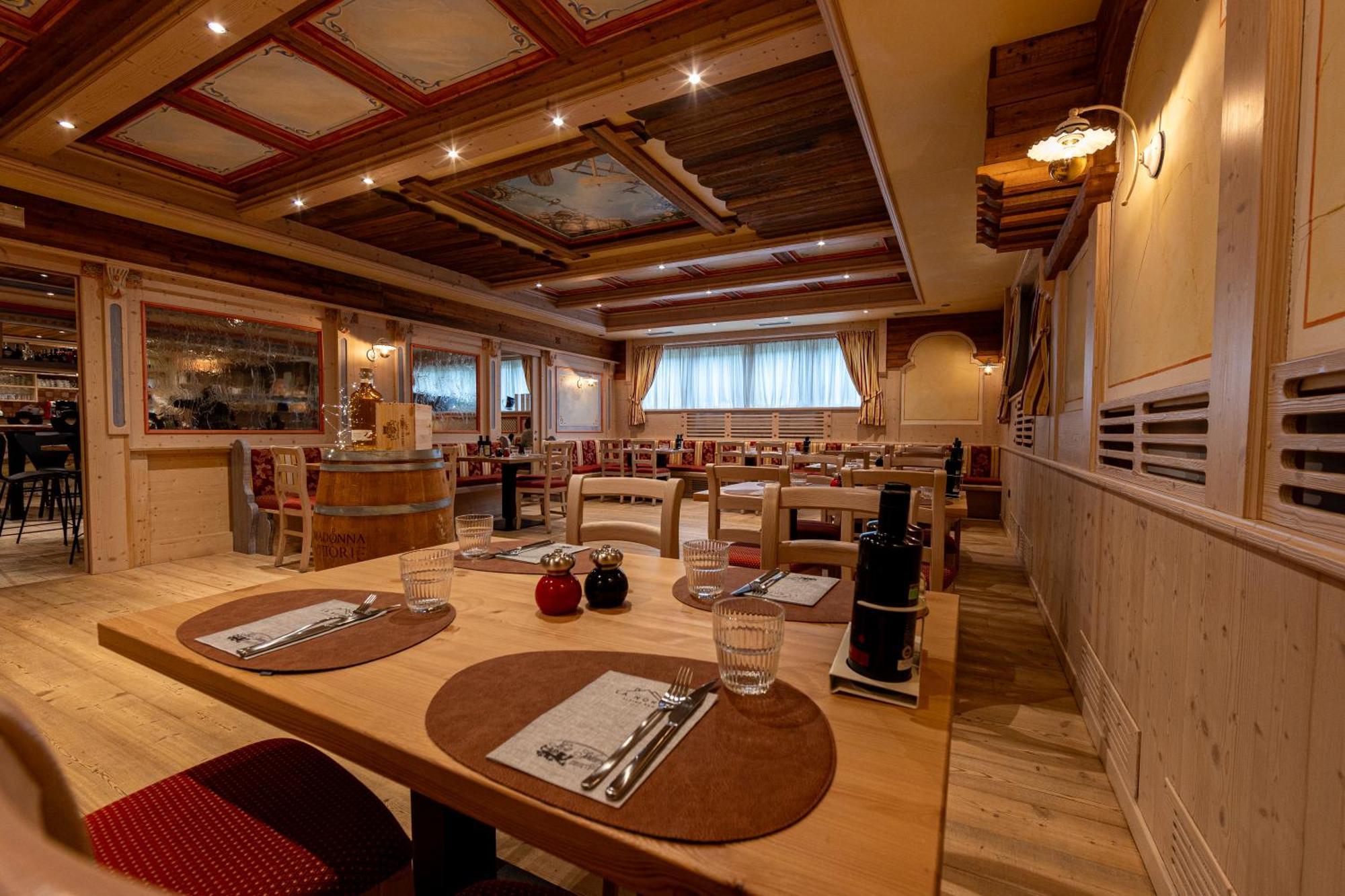 Hotel La Noria คอมเมซซาดูรา ภายนอก รูปภาพ